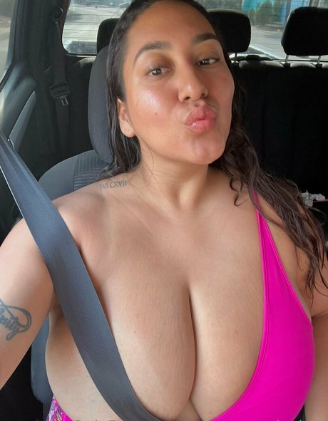 roserayyunlocked onlyfans nude content