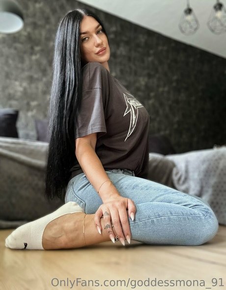 goddessmona 91 onlyfans sex leaks
