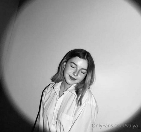 valya_ onlyfans leak