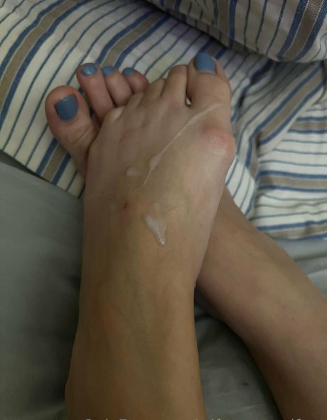 wifeyassandfeet only fans