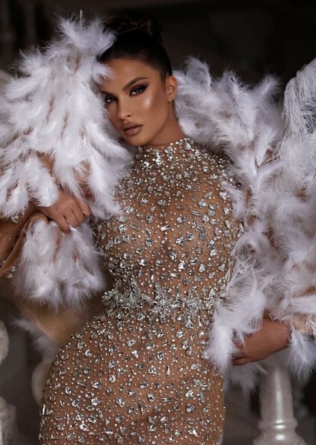 Oriola Marashi onlyfans photos