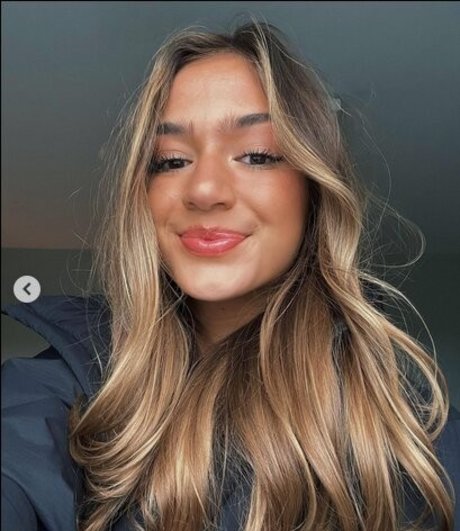 Emily Legler onlyfans images