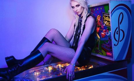 Taylor Momsen porn onlyfans