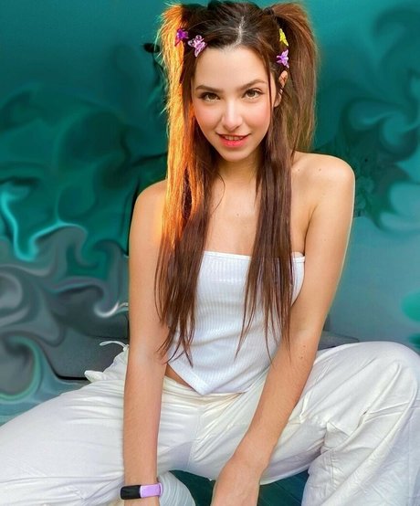 ASMR Glow nudes leaked onlyfans