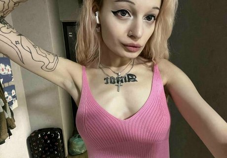 littleharley q nude onlyfans leak