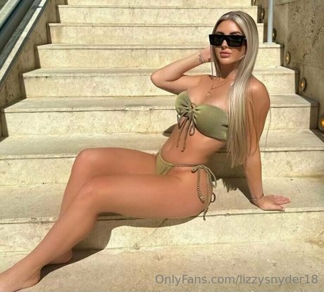 lizzysnyder18 onlyfans leak
