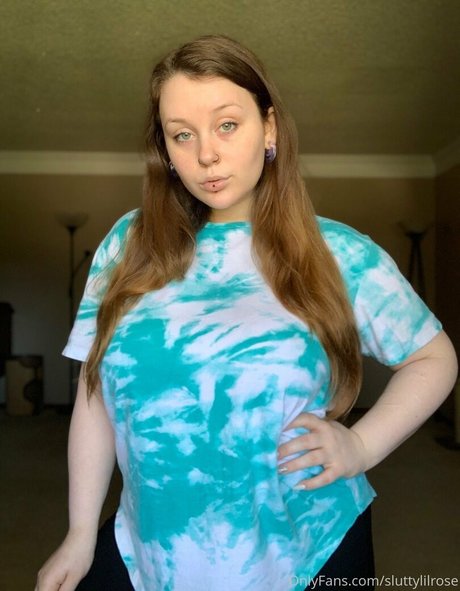 sluttylilrose xxx onlyfans