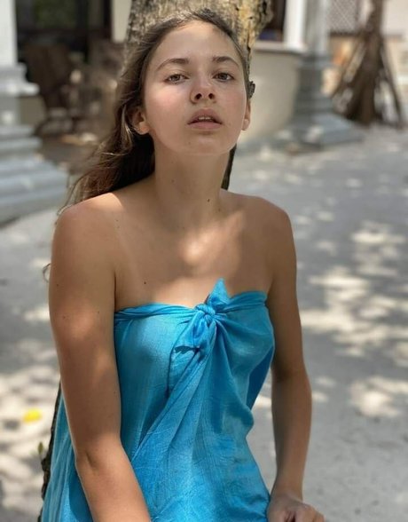 Stefania Deriabina onlyfans leak xxx