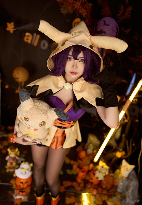 ZinieQ Cosplayer onlyfans creator