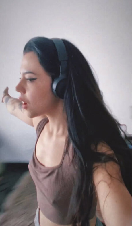 Violet Orlandi onlyfans pics