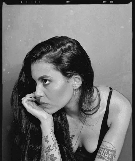 Violet Orlandi only fans leak