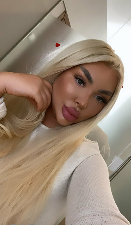 sarahstonnee onlyfans naked