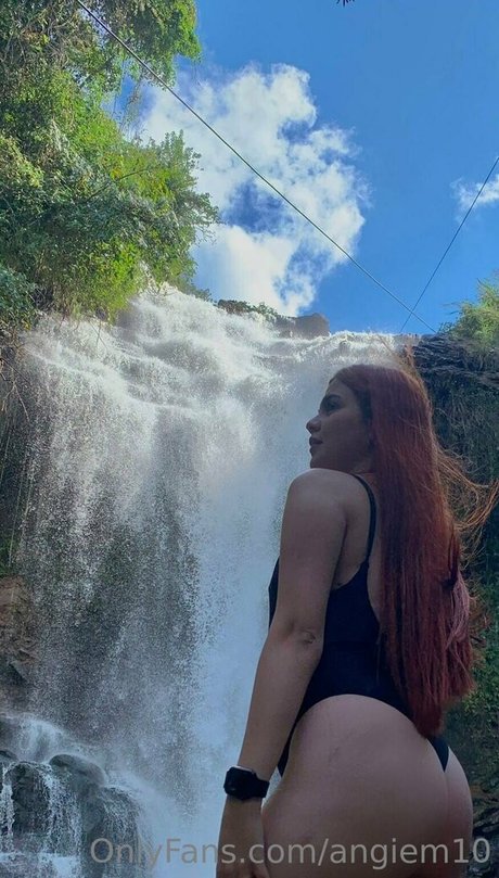 angiem10 onlyfans leak xxx