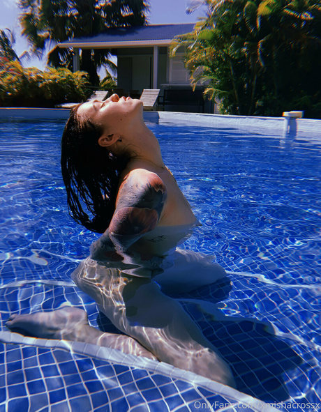 xmishacrossx leaked onlyfans
