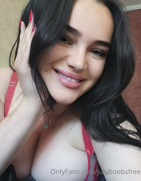 julyboobsfree onlyfans leak ass