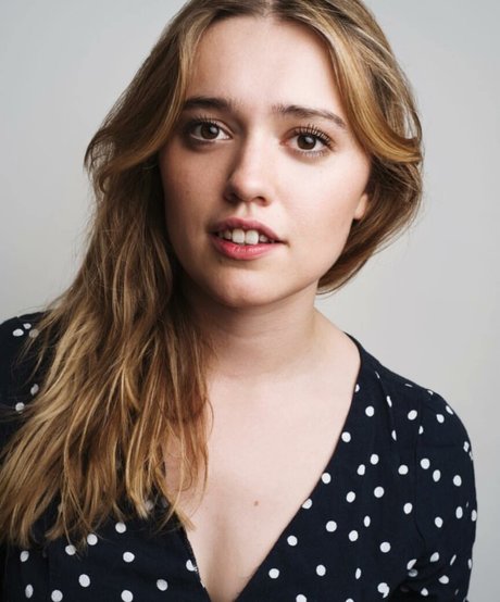 Aimee Lou Wood leaked only fans porn