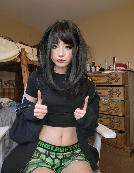 Sammynoodlesoup onlyfans leaked.