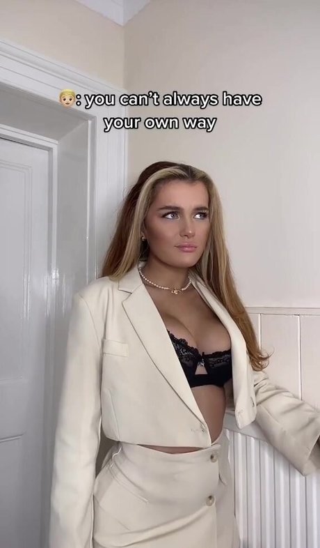 Jessbell1 onlyfans boobs