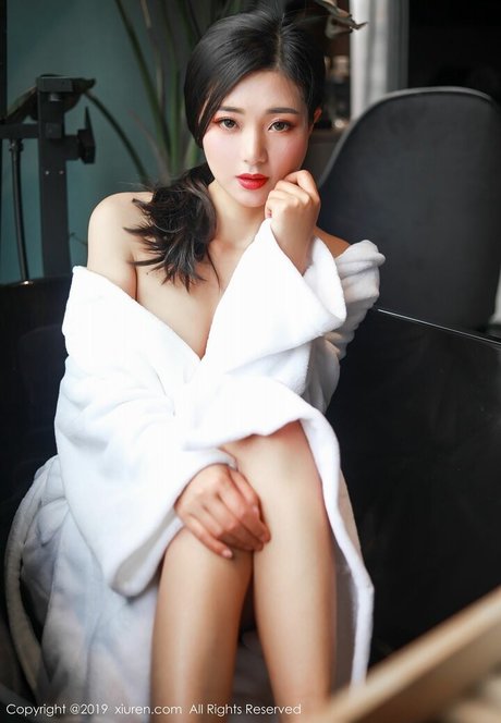 Song Kiki onlyfans leak ass