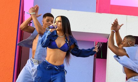 Becky G onlyfans nude leaks