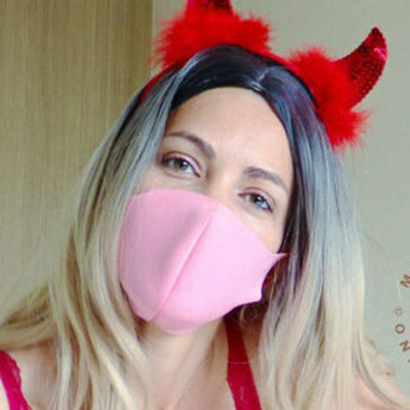 Maria Bonita strip onlyfans