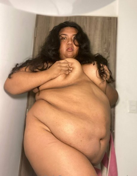 lunaredondaa onlyfans nude photos