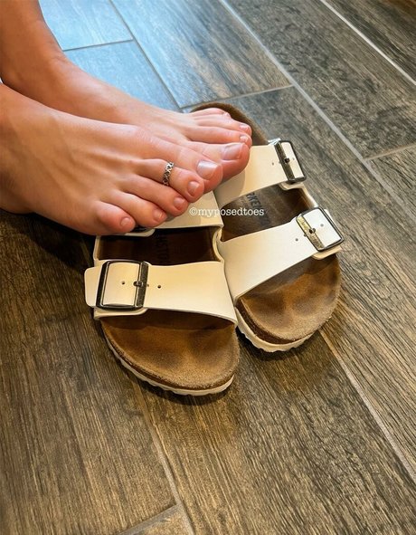 Brooke Jones onlyfans creator