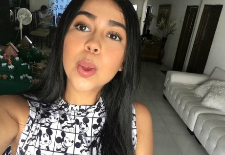 Stefaniepaolao onlyfans pics