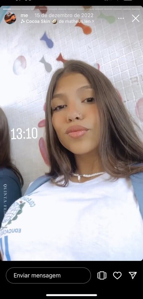 Julia Carneiro onlyfans leaked free