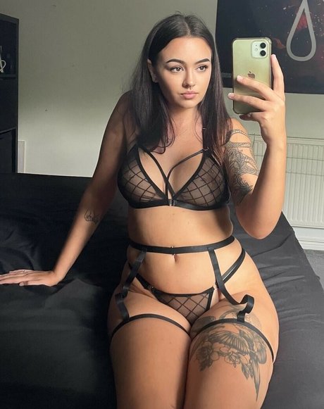 misbehavedjade onlyfans leaka