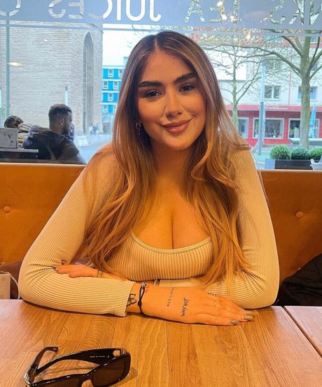 lisa straube onlyfans nude content