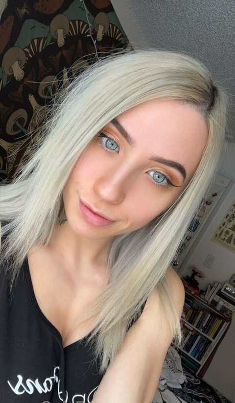 hairbyharleyy onlyfans lesk