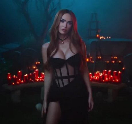 Megan Fox onlyfans leaked free