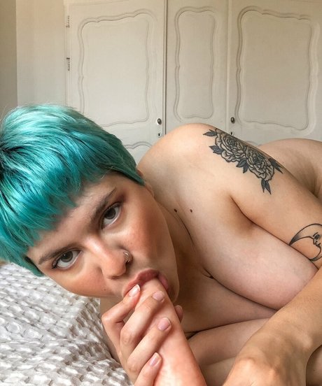 Moonvvenus hot onlyfans