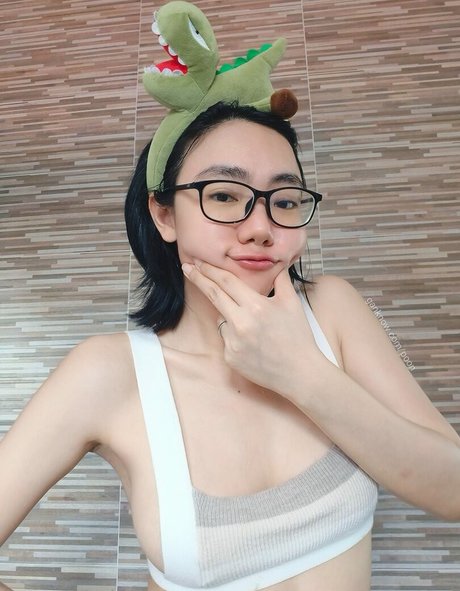 Poon Wrunya onlyfans leakes