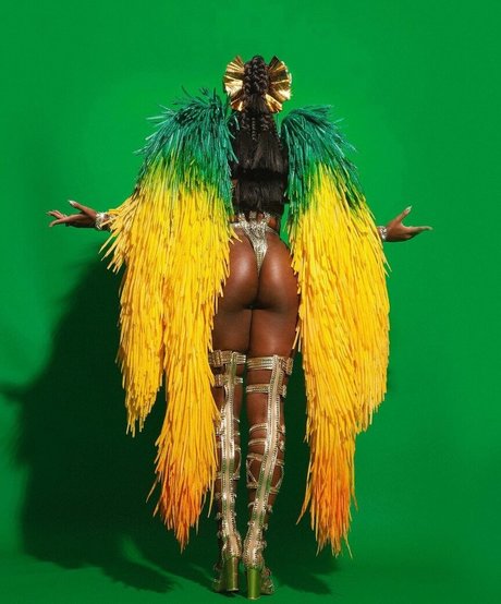 Iza Cantora leaked nudes onlyfans