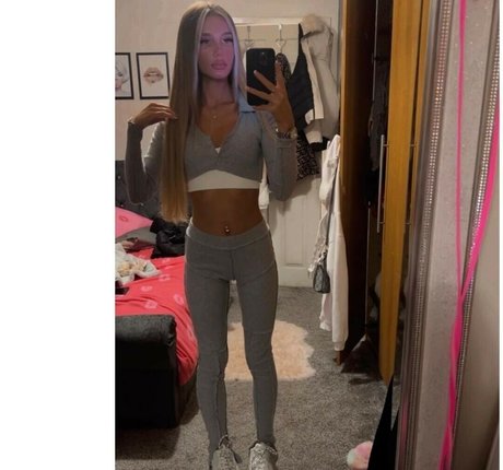 louisemarshallx onlyfans leak