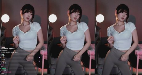 yule__0 03 onlyfans sextape leak