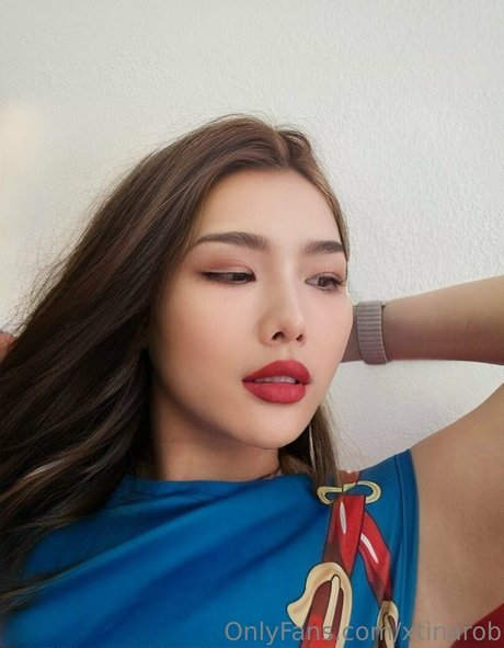 xtinarob onlyfans tits