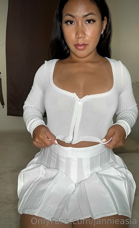 jannieasia naked onlyfans leaked