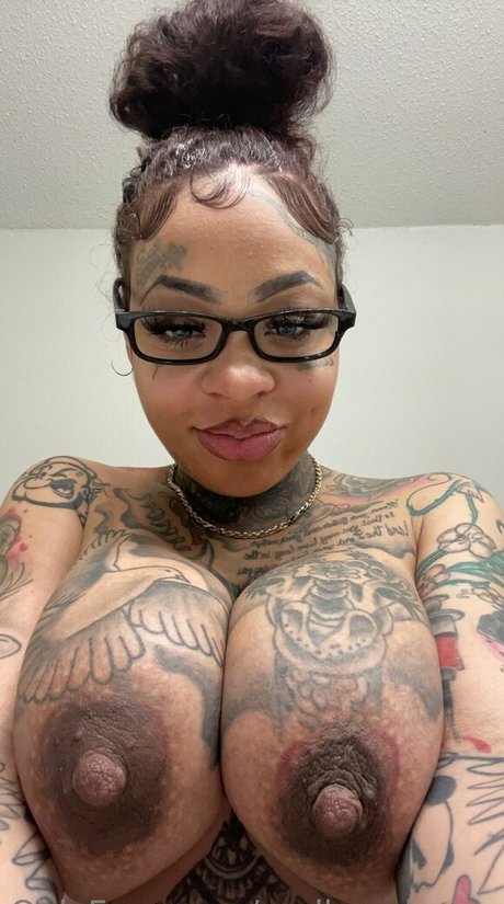 realkaaybrazy onlyfans pics