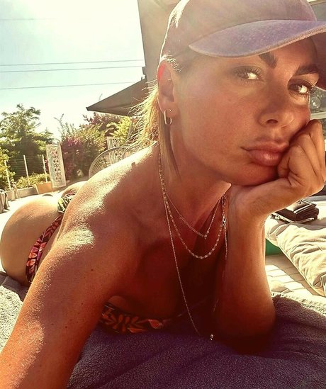 Jolanda De Rienzo onlyfans leaks nude