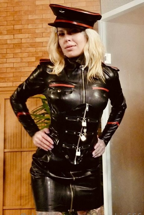 marizombie666 onlyfans sex leak