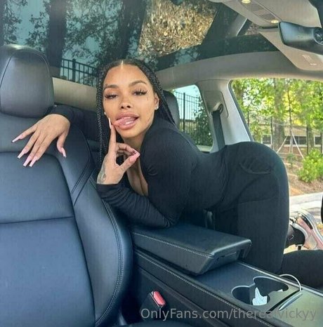therealvickyy onlyfans leak free
