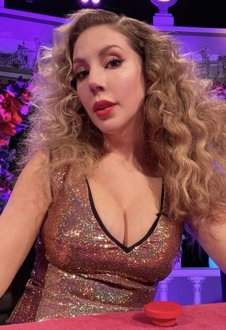 Katherine Ryan onlyfans photos