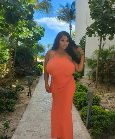 Monique Cooper onlyfans mega