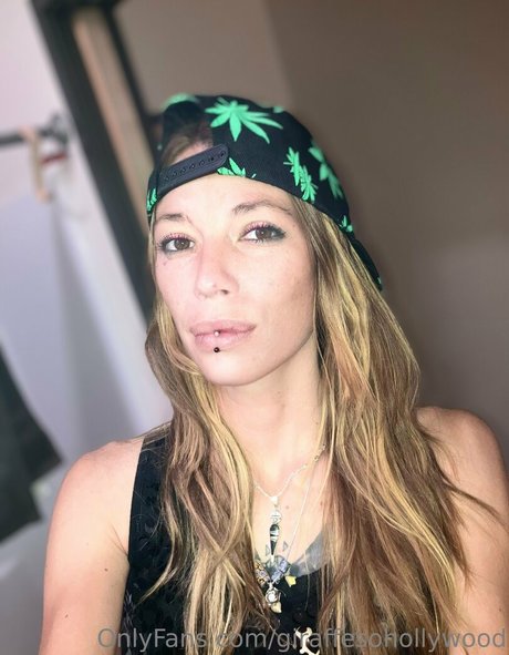 giraffesohollywood onlyfans full