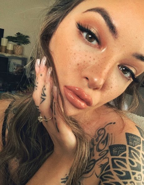 Brittany Zapata onlyfans joi