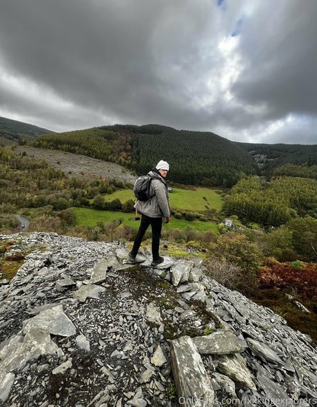 fxxkingexplorers onlyfans nude leaks