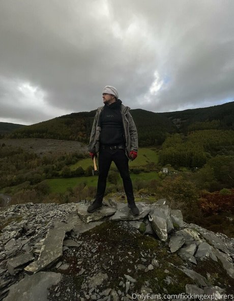 fxxkingexplorers nudes onlyfans leak